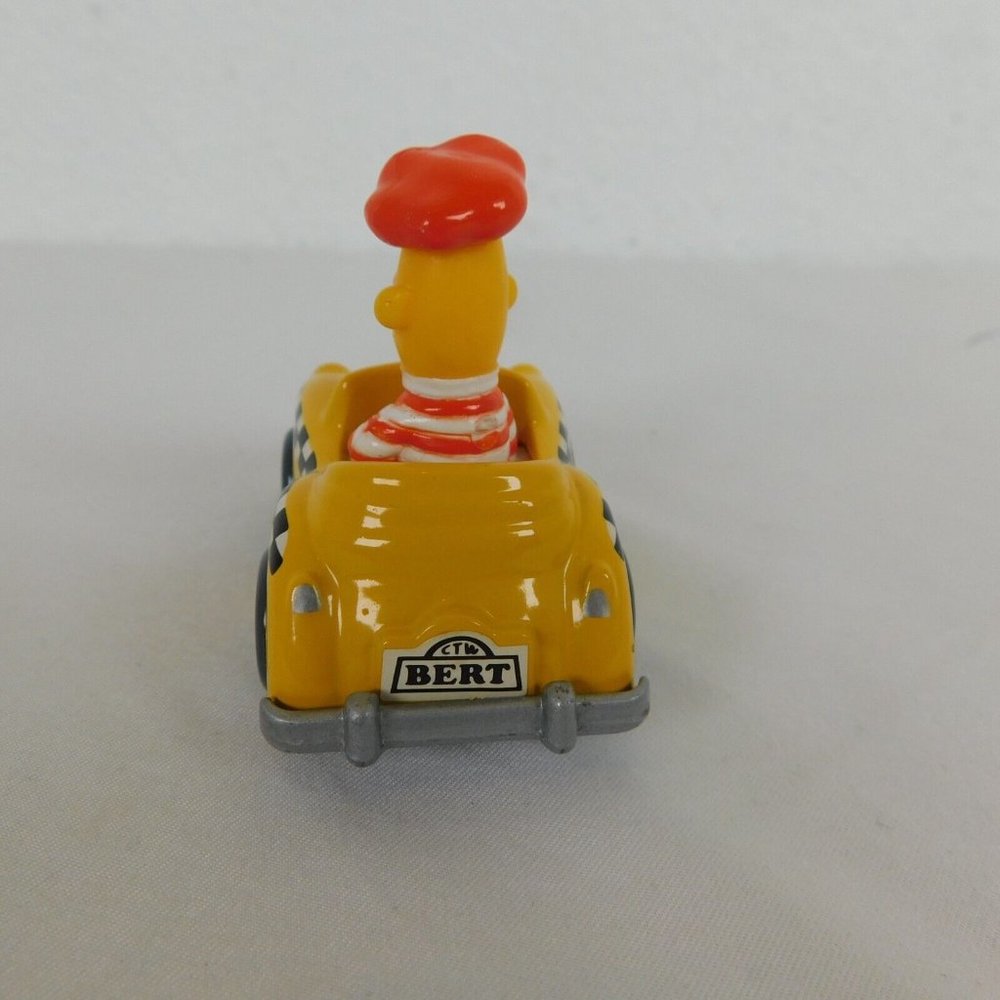 2 Sesame Street Muppets Playskool Die Cast Cars 1981-1983 Toy Vintage Bird Bert - Picture 8 of 11